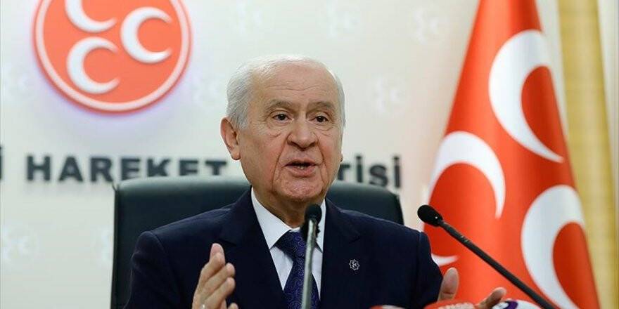 Bahçeli'ye 121 Yıllık Tabanca