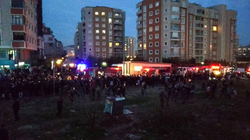 İstanbul'da Askeri Helikopter Düştü: 4 asker şehit oldu