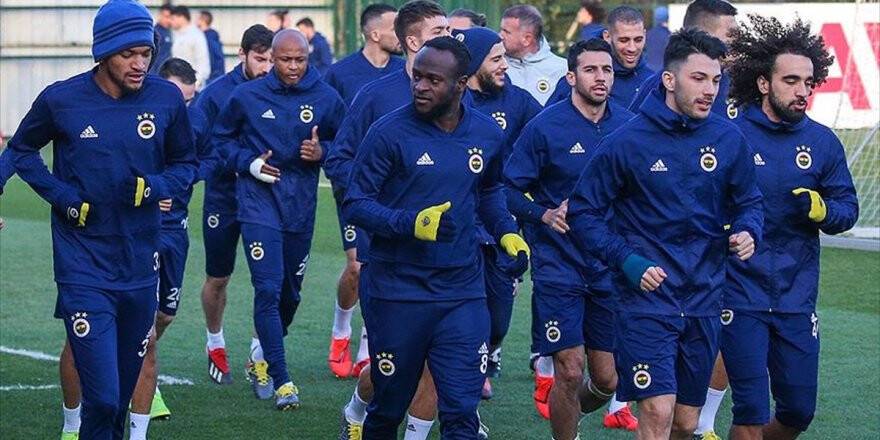 Fenerbahçe'de Zenit Maçı Hazırlıkları Tamam