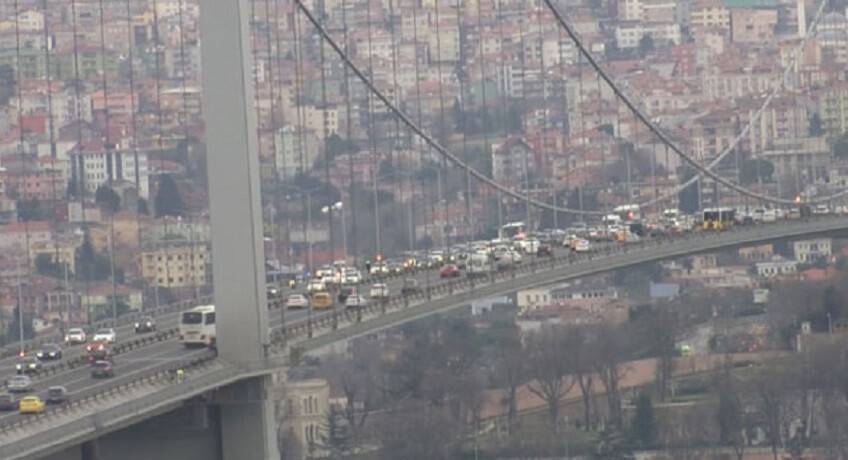 15 Temmuz Şehitler Köprüsü'nde şüpheli paket alarmı