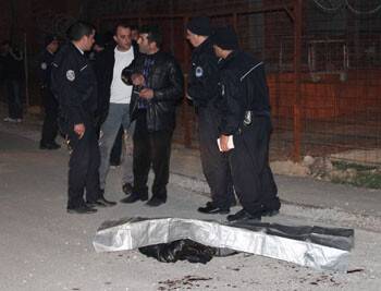 Hırsız, iş arkadaşını öldürmüş
