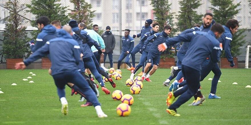 Medipol Başakşehir Antalya Deplasmanında