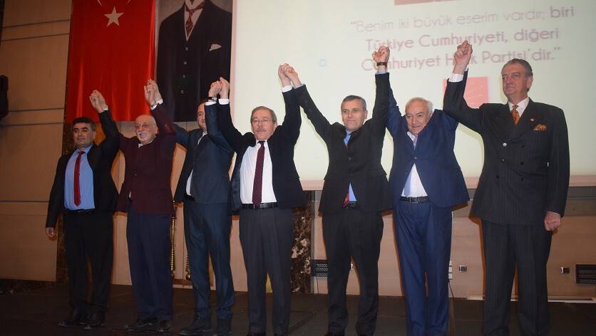 ABDÜLLATİF ŞENER: VATANDAŞ İKTİDARIN ELİNDE PERİŞAN OLDU