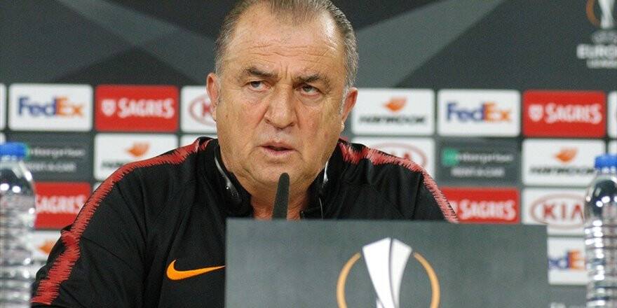 Galatasaray Teknik Direktörü Terim: Favori Benfica Ama Bizim De Kaybedecek Hiçbir Şeyimiz Yok