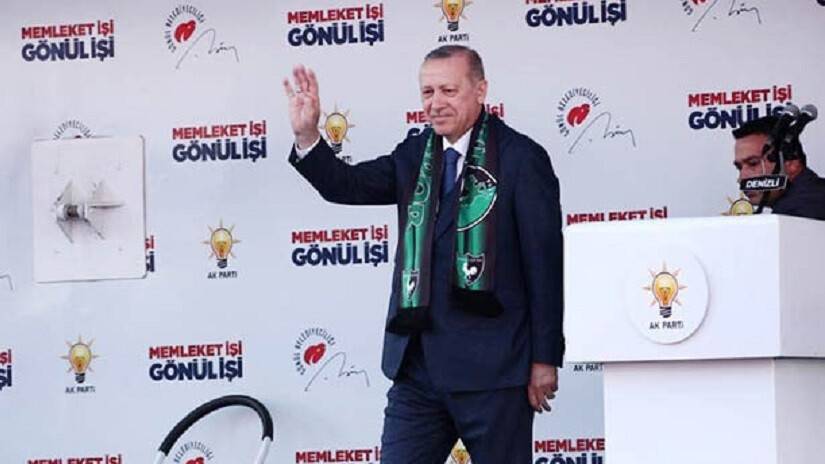 Cumhurbaşkanı Erdoğan: "Bizi IMF’ye siz borçlu kıldınız. Sizin borçlandığınız biz sildik"