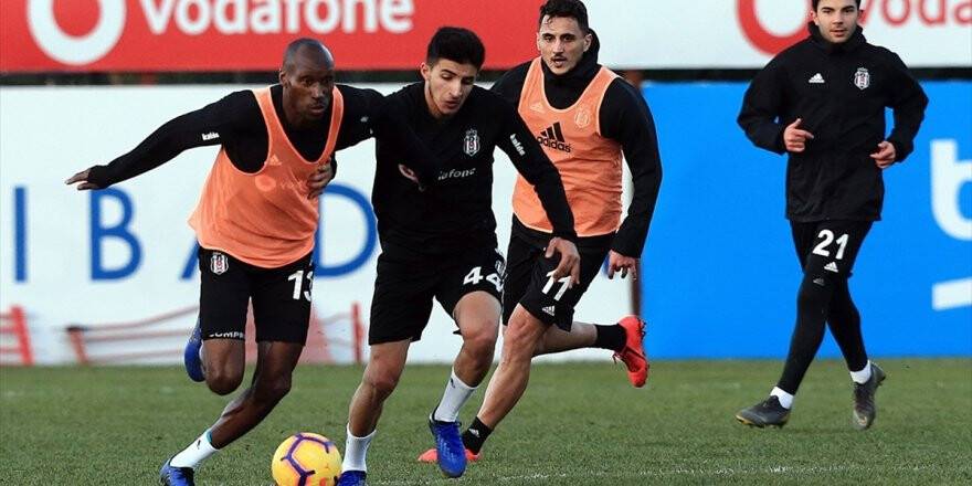 Beşiktaş Derbide Saha Avantajına Güveniyor