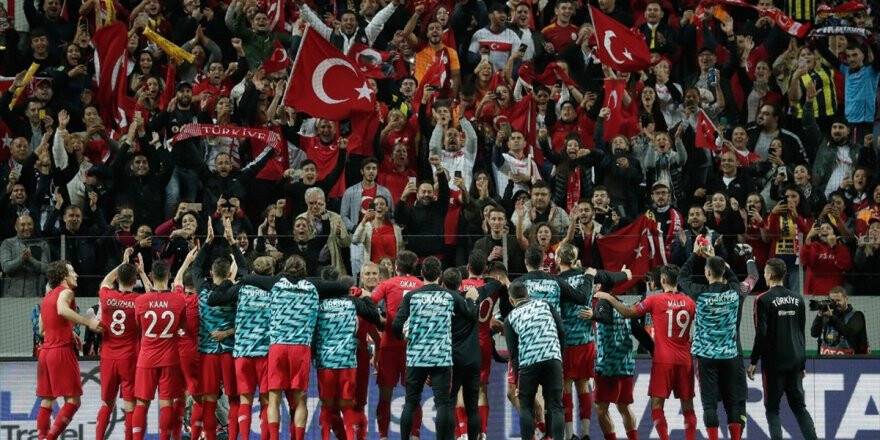 Türkiye-moldova Maçı Kapalı Gişe
