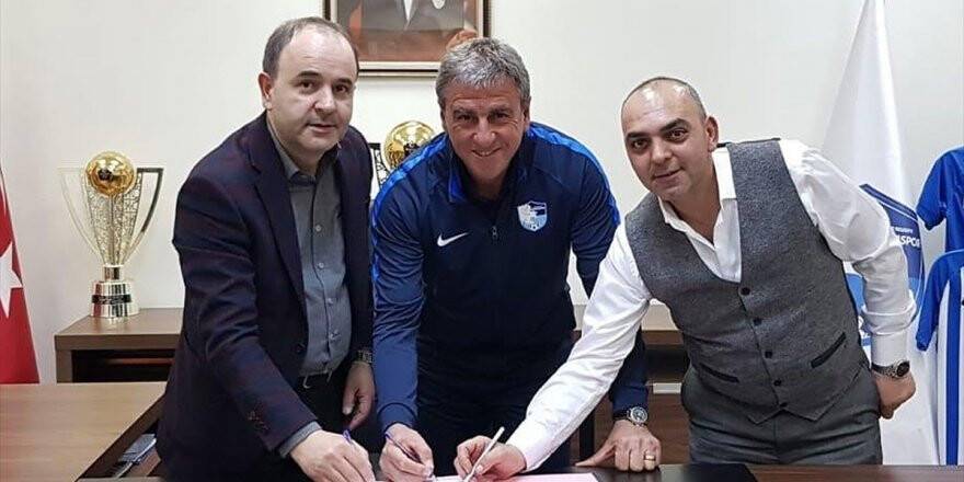 Erzurumspor'da Teknik Direktör Hamzaoğlu İle Sözleşme İmzalandı