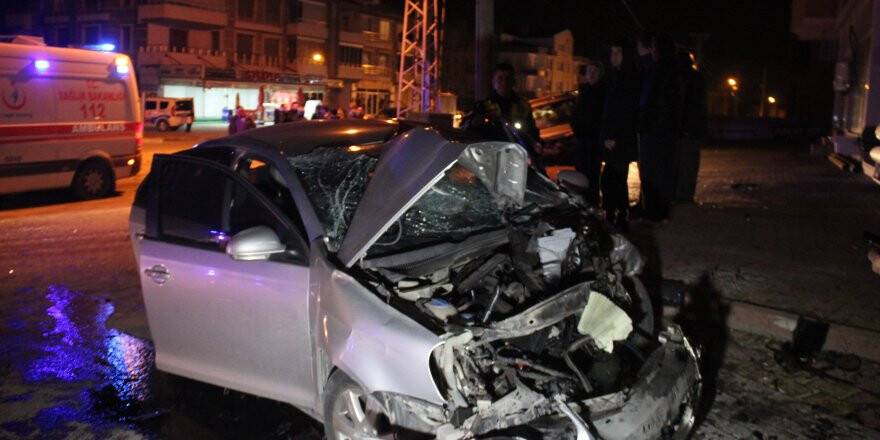 Konya'da feci kaza... 8 kişi yaralandı 