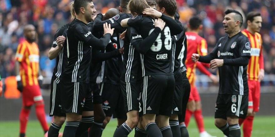 Beşiktaş Çıkış Arıyor