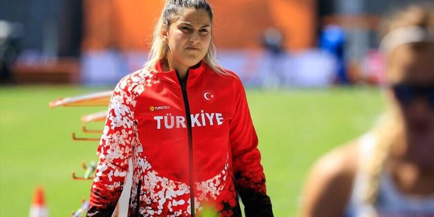 Eda Tuğsuz'dan Bronz Madalya