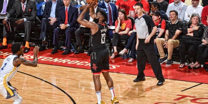 Rockets'ı Warriors Durdurdu