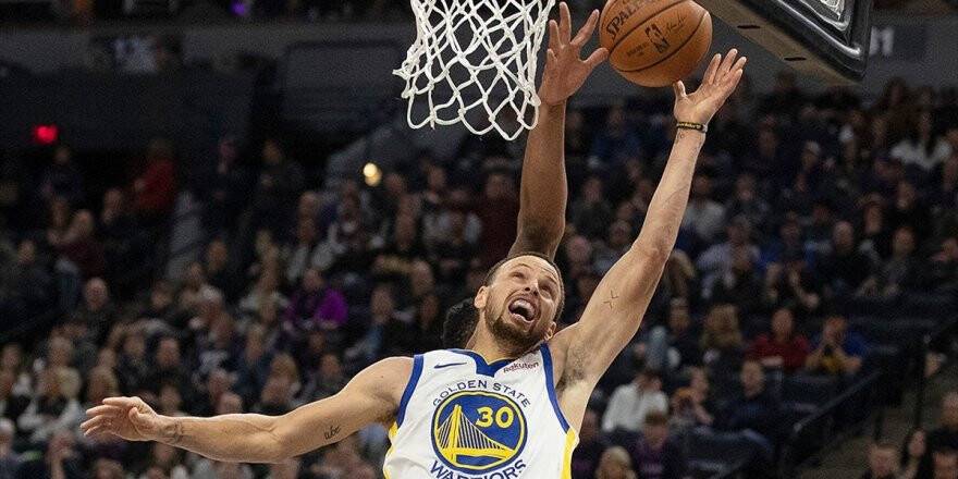 Warriors Sahasında Farklı Kazandı