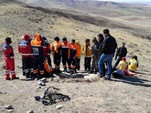 Kayseri'de defineciler göçük altında kaldı
