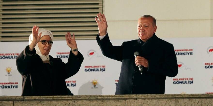 Cumhurbaşkanı Erdoğan'dan Balkon Konuşması