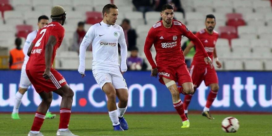 Konyaspor galibiyet peşinde