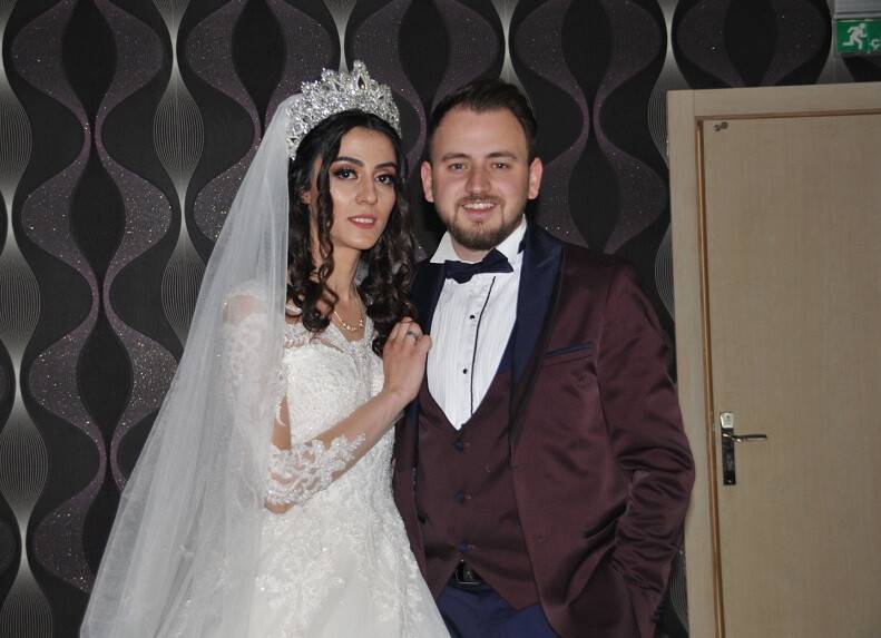 Ayşe ve Abdi Taha dünya evine girdi