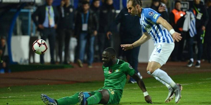 Erzurumspor Geri Düştüğü Maçı Kazanmasını Bildi