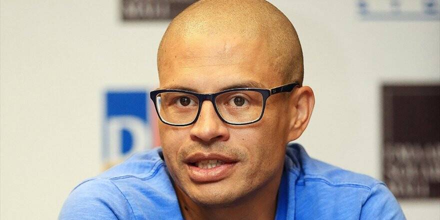 Eski Fenerbahçeli Futbolcular Alex De Souza: Jübileden Değerli Şeyler Olduğunu Düşünüyorum
