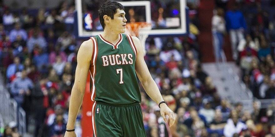 Bucks 18 Yıl Sonra Tur Atladı