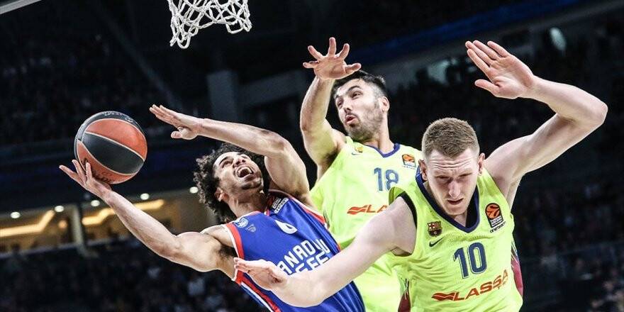Anadolu Efes İspanya'da Avantaj Peşinde