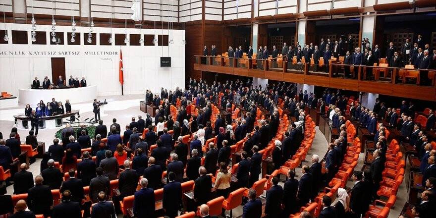 Tbmm'de 23 Nisan Özel Oturumu