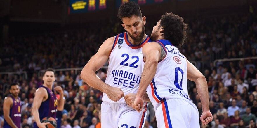 Anadolu Efes 18 Yıllık Özlemi Bitirmek İçin Sahada