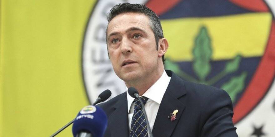 Fenerbahçe Kulübü Başkanı Koç: Bir Galatasaraylı Kulübe 500 Bin Lira Bağış Yaptı