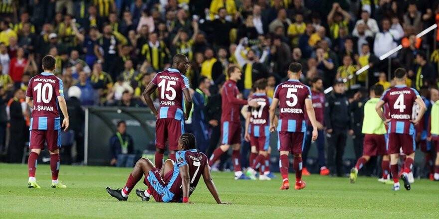Trabzonspor Son Dakika Golleriyle 10 Puan Yitirdi