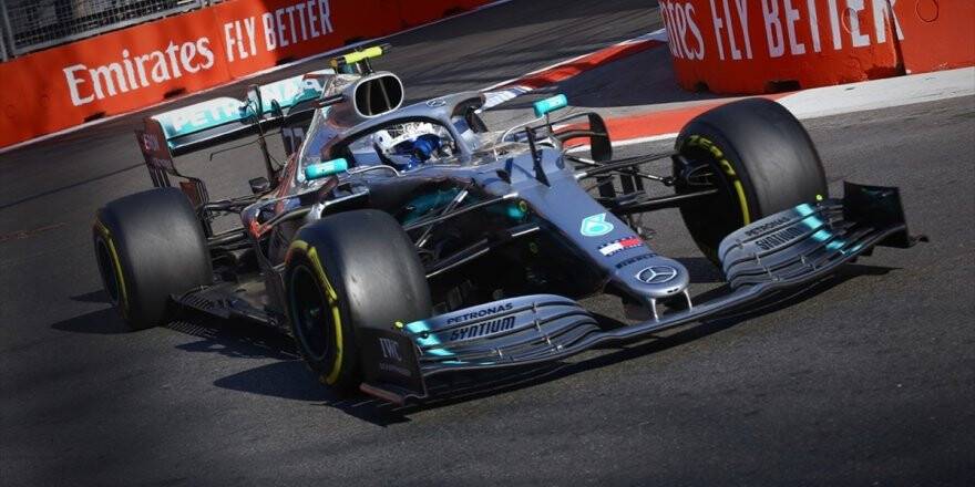 Bakü'de Zafer Bottas'ın
