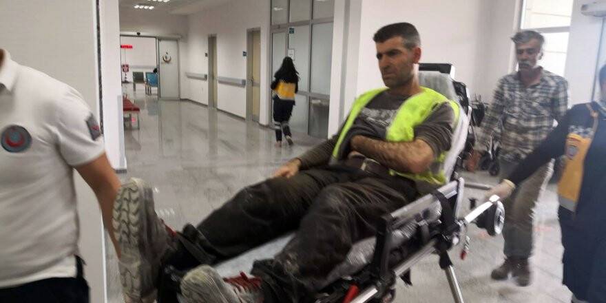 İşçi bayramında üzerine kalıp düşen işçi yaralandı 