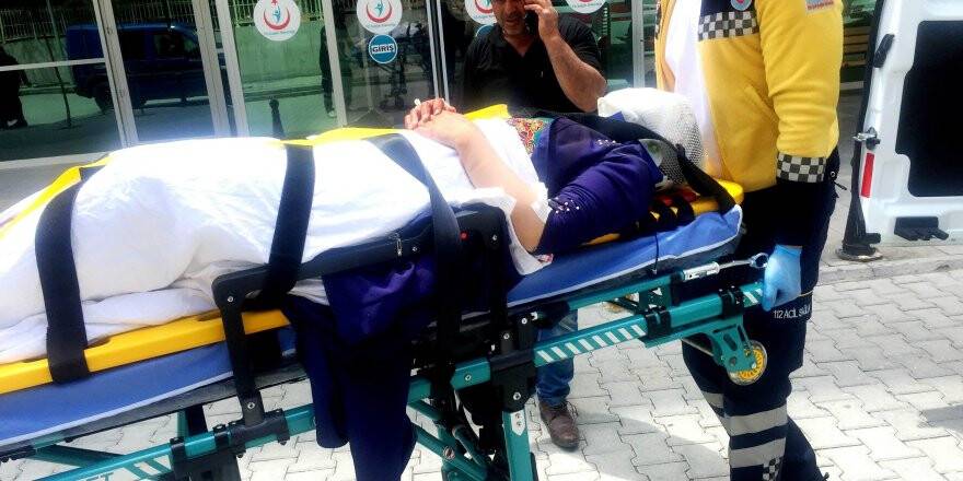 Konya'da Afganların içinde bulunduğu otomobil takla attı: 5 yaralı