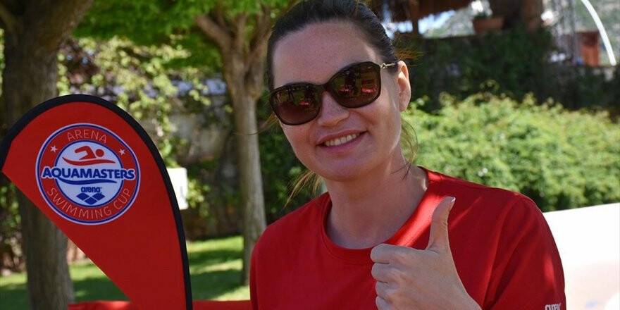 Türkiye Hayranı Ukraynalı Yüzücü, Yeni Başarılara Kulaç Atıyor