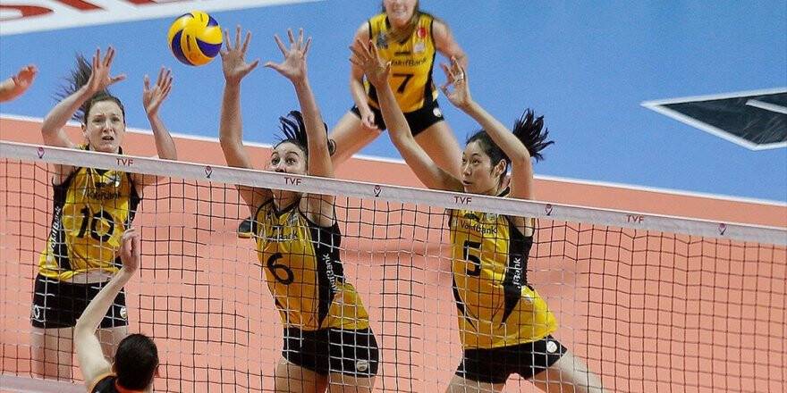 Filede Vakıfbank Şampiyon Oldu