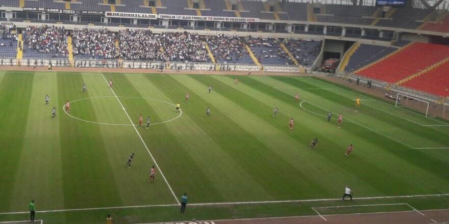 Akşehirspor fırsat tepti