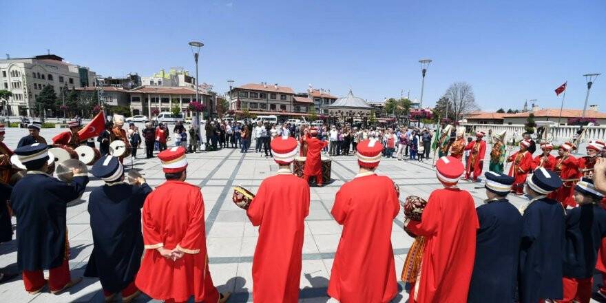 Özel Gençler Mehter Takımı Kalplerde Taht Kurdu