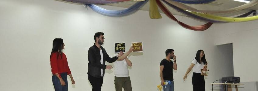Öğrencilere “Akılcı İlaç Kullanımı” anlatıldı