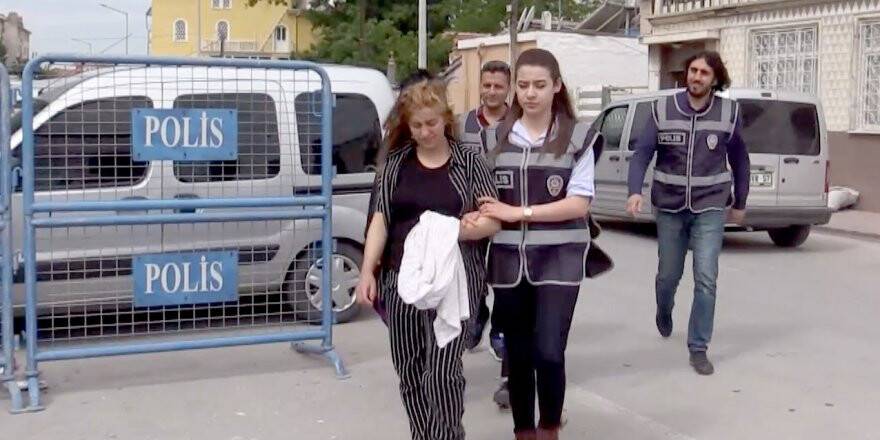 Hırsızlık Zanlıları Otobüsle Kaçmaya Çalışırken Yakalandı