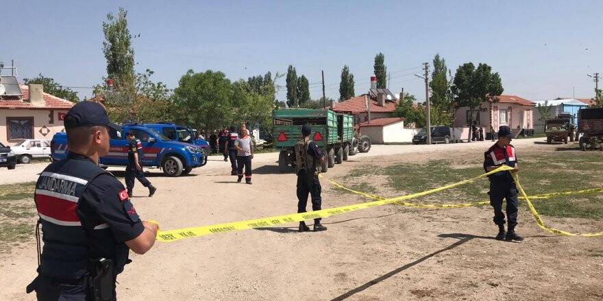 Konya'da Eski Muhtar 3 Kişiyi Öldürdü