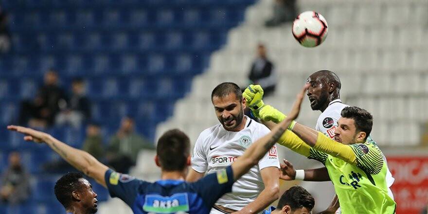 Konyaspor'dan bir beraberlik daha
