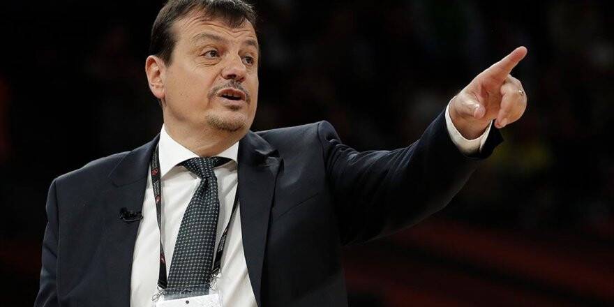 Anadolu Efes Başantrenörü Ataman: İnşallah Final Maçı Öncesi Atacağım Son Tweette İyi Gider