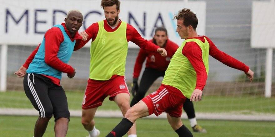Mke Ankaragücü Sivasspor'u Konuk Edecek