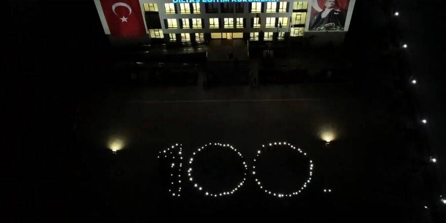Diltaş'tan Milli Mücadele'nin 100. yılı anısına muhteşem koreografi