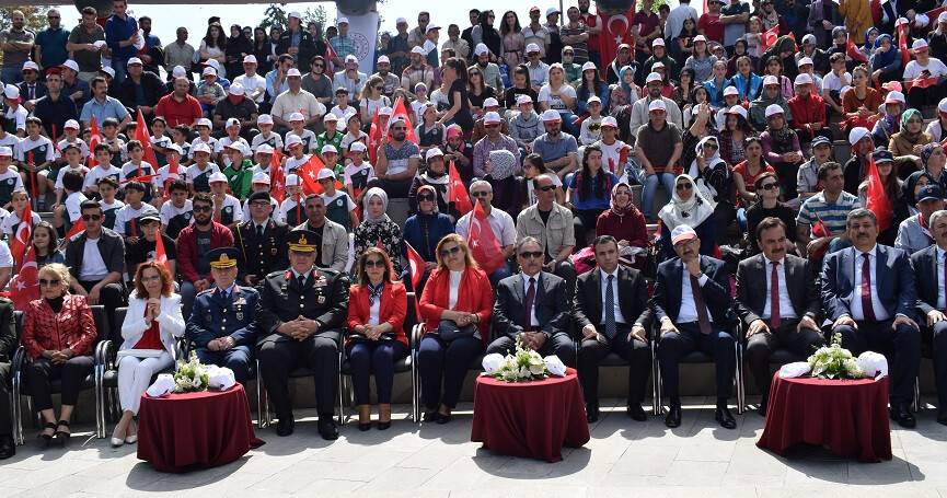 100’üncü yıl coşkusu