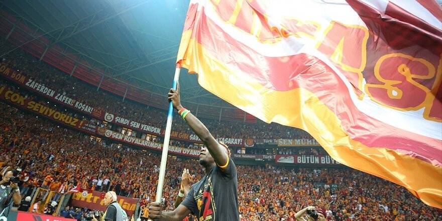 Galatasaray Krizler Arasında Çifte Kupaya Ulaştı