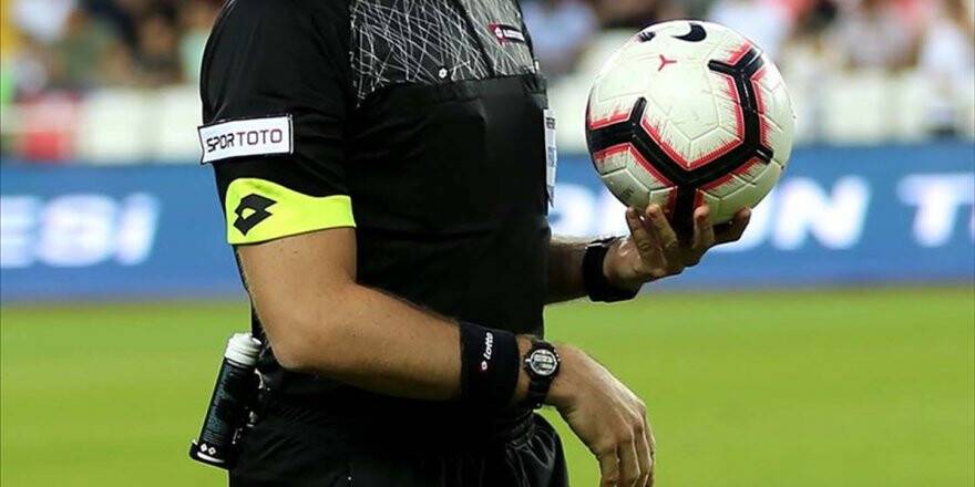 Süper Lig'deki Kritik Maçların Hakemleri Açıklandı
