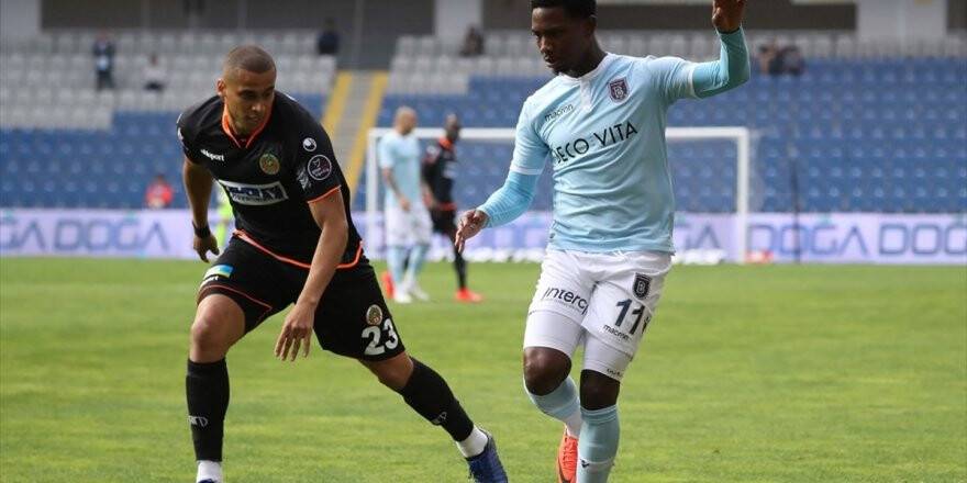 Medipol Başakşehir Sezonu Beraberlikle Kapattı