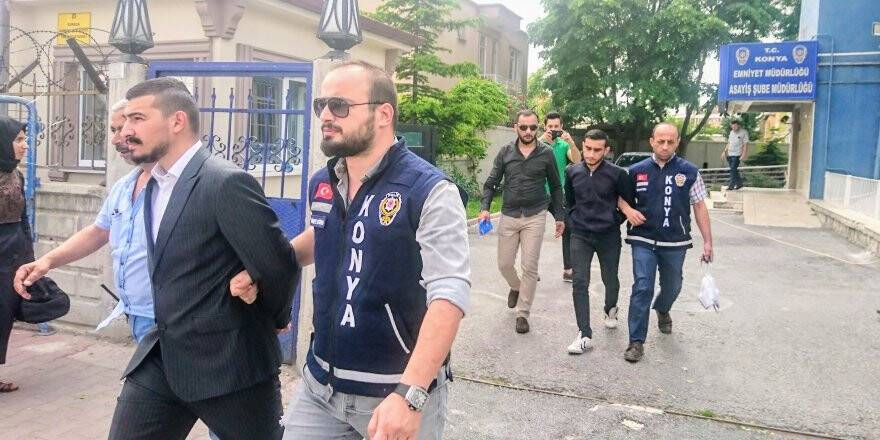 Arkadaşlarının intihar ettiğini öne süren iki kişi tutuklandı