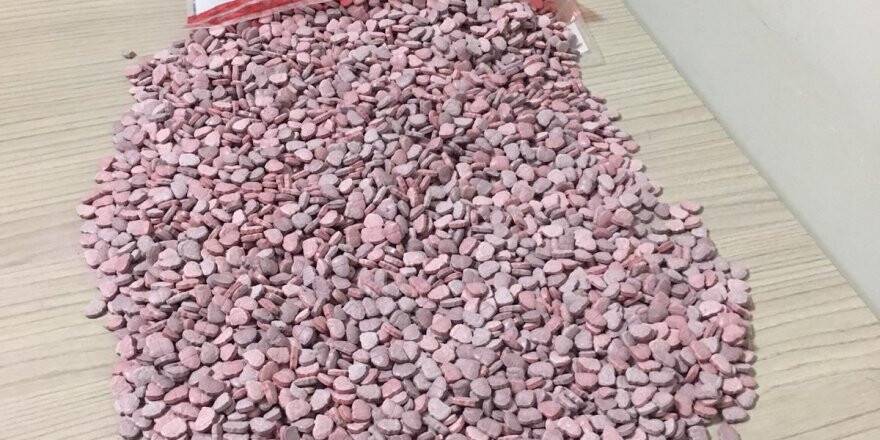 Konya'da uyuşturucu tacirlerine darbe