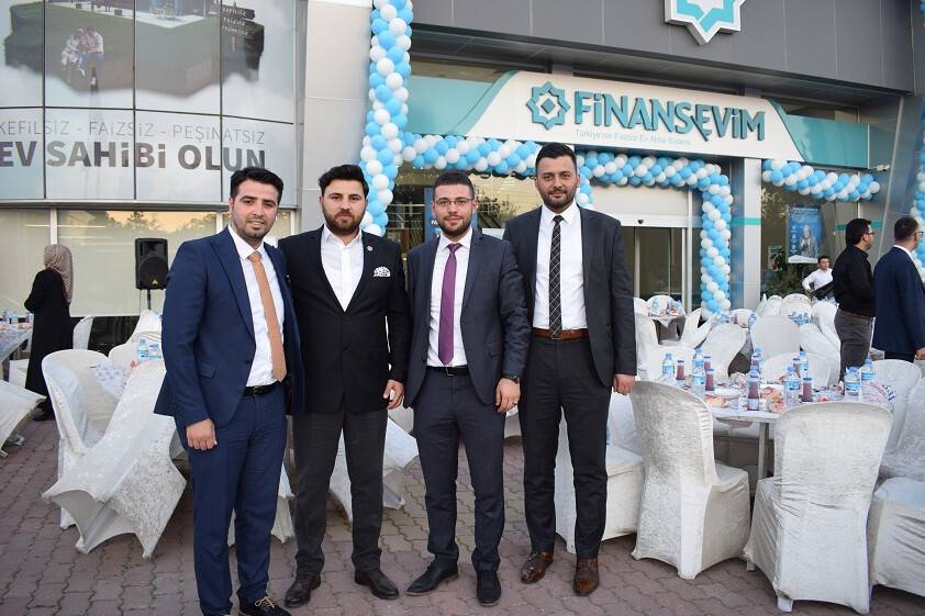 Finansevim ailesi iftarda buluştu